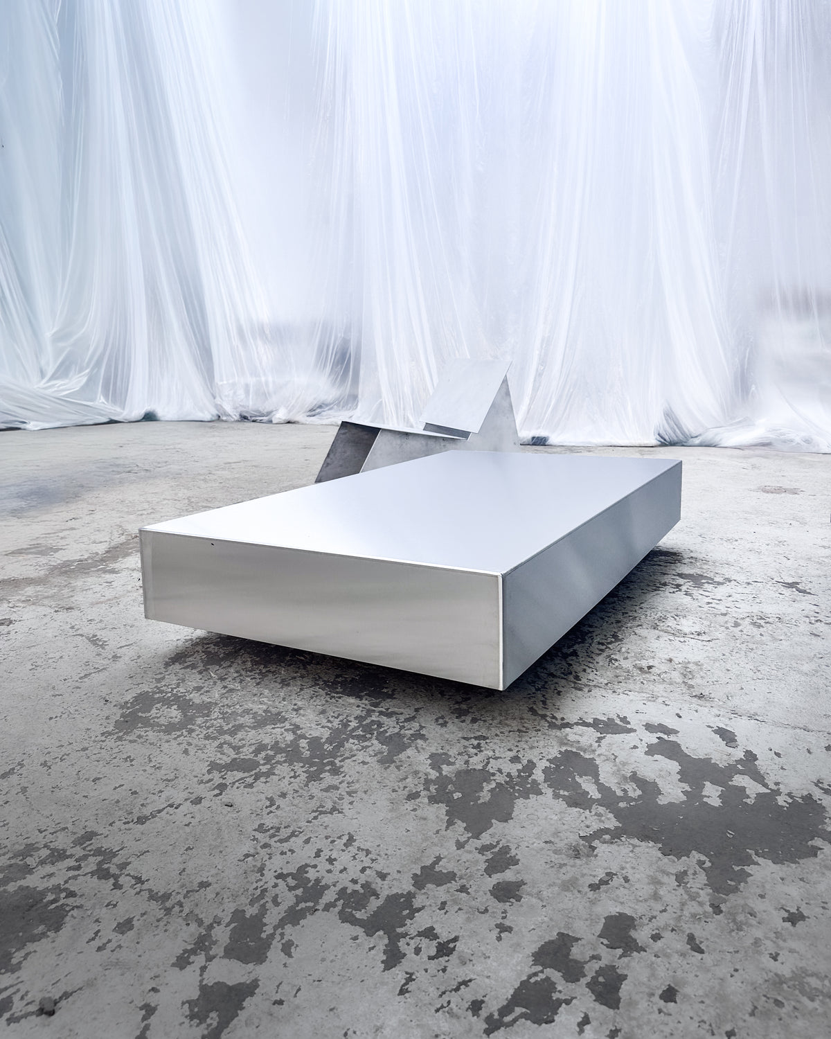 Floating Stainless Steel Coffeetable