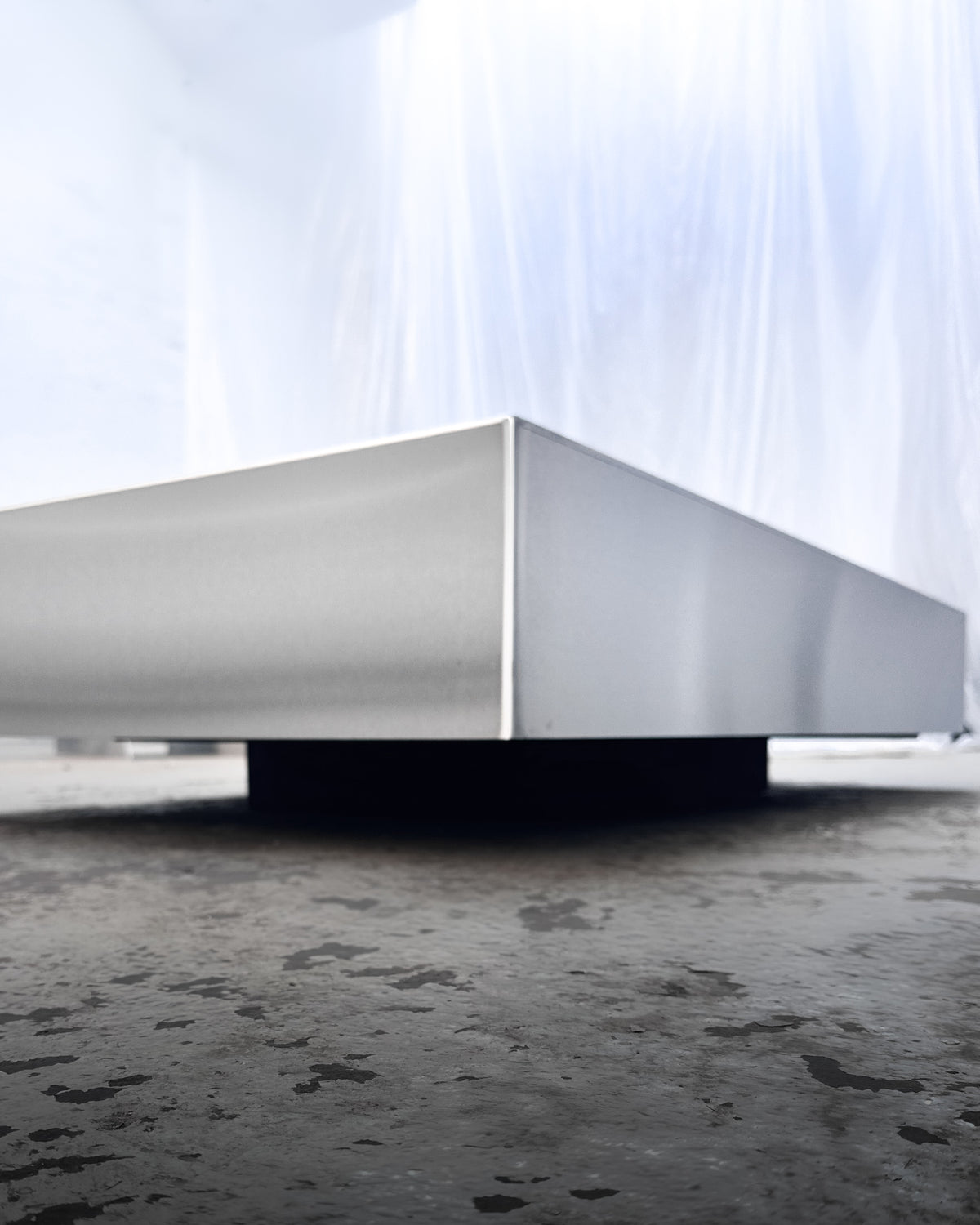 Floating Stainless Steel Coffeetable