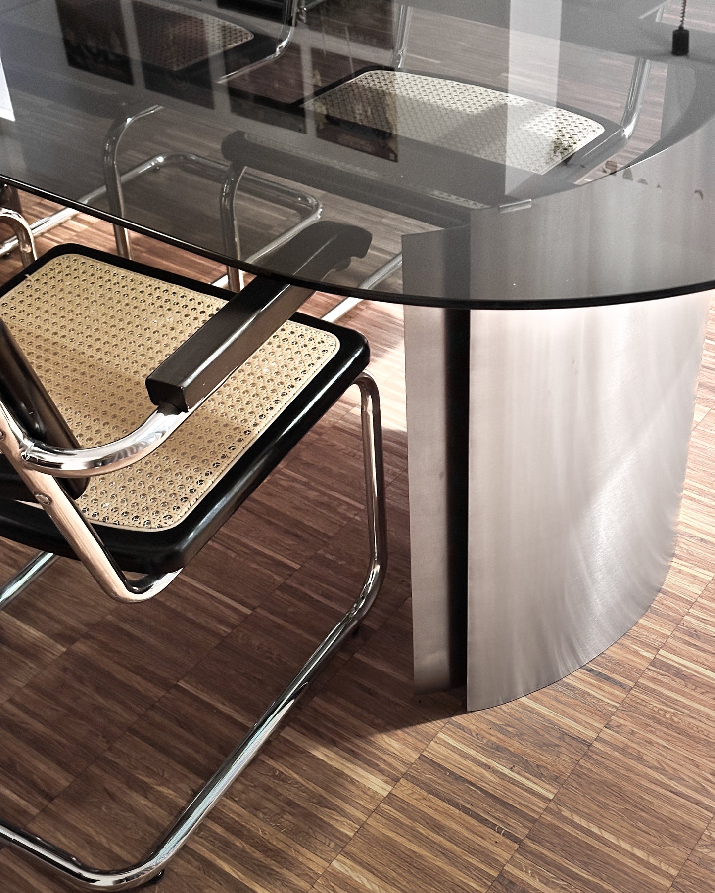 Rounded Stainless Steel Table