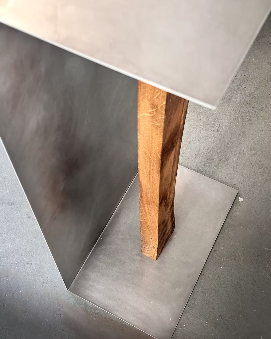 Matted Aluminium Coffeetable - Customizable