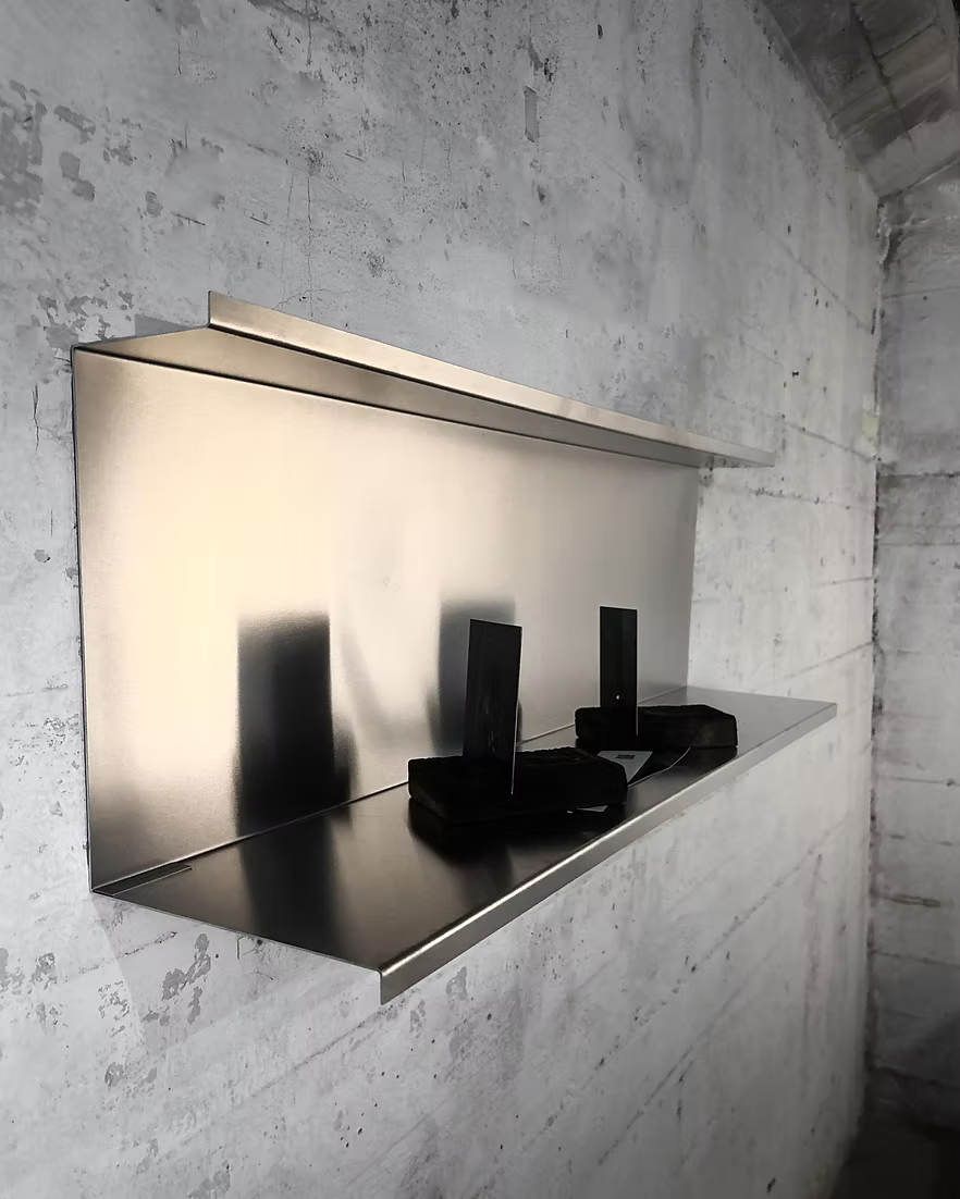 Aluminium Wall Cabinet