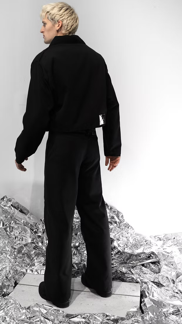 [c.02] Essential Workwear Jacket.