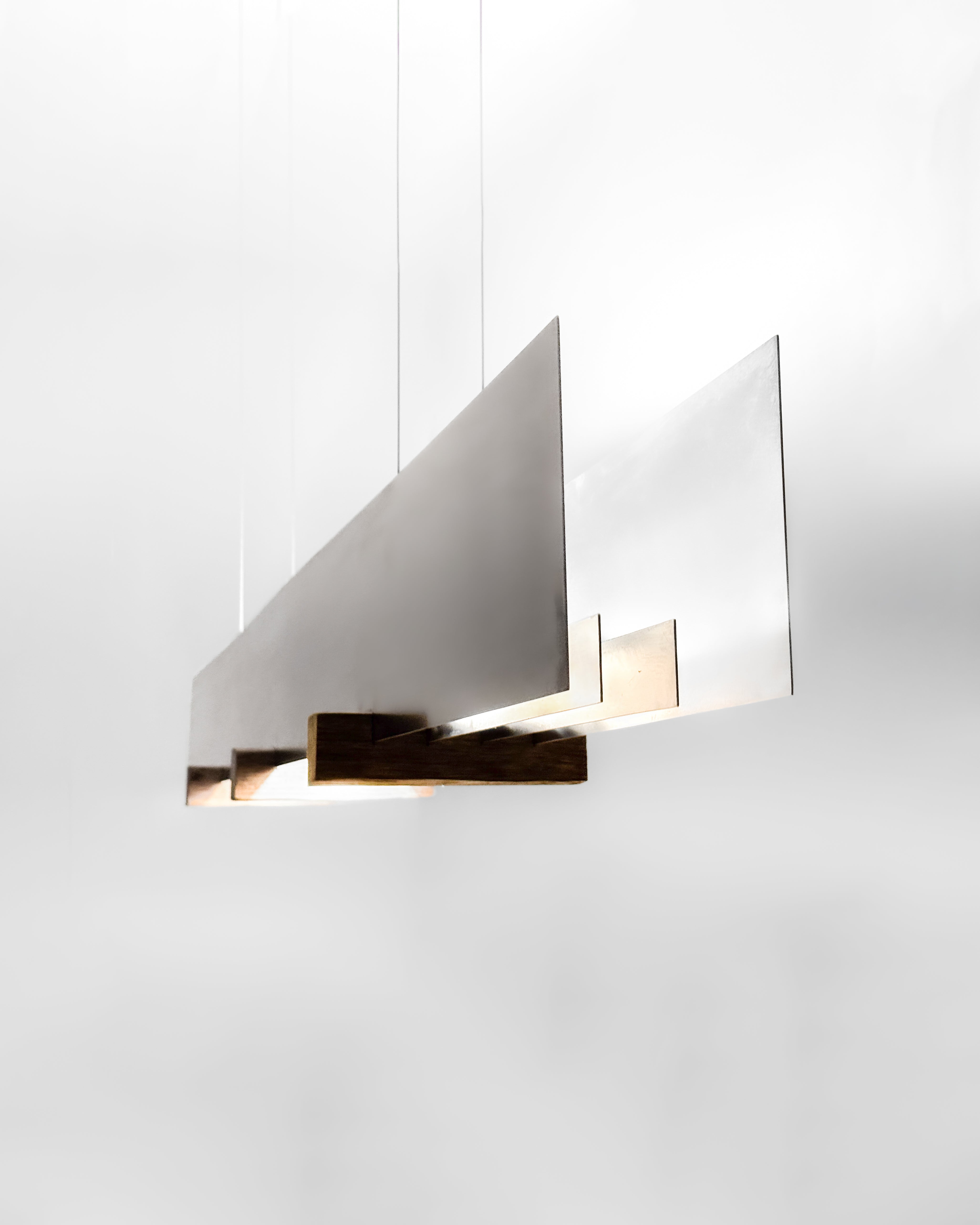 Linear Pendant Lamp – case studios